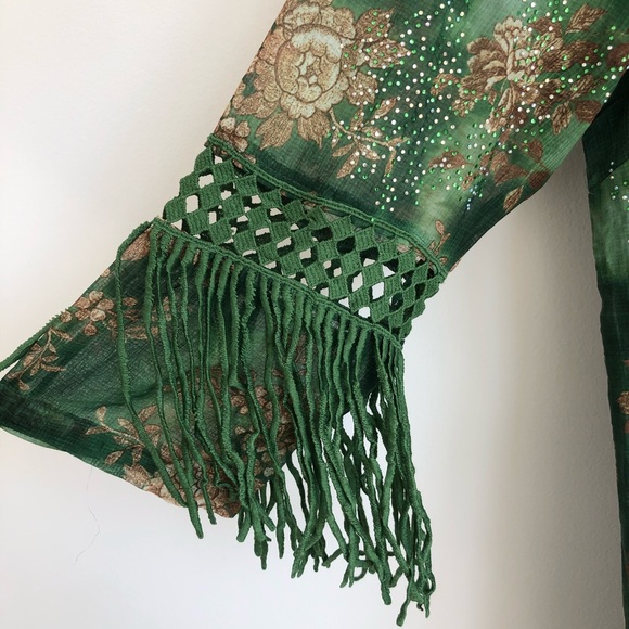 Floral Mini Dress - Picture 4 of 10